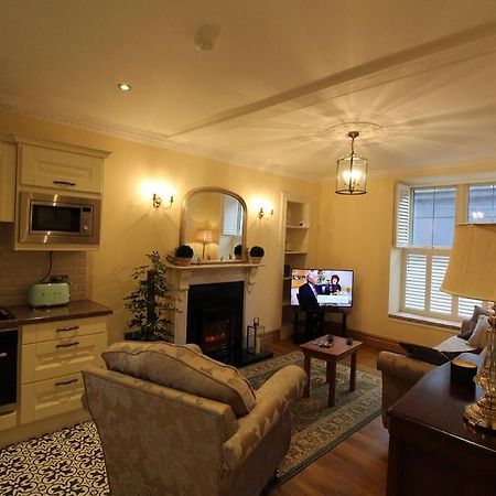 Ferienwohnung The Post House Kinsale Exterior foto
