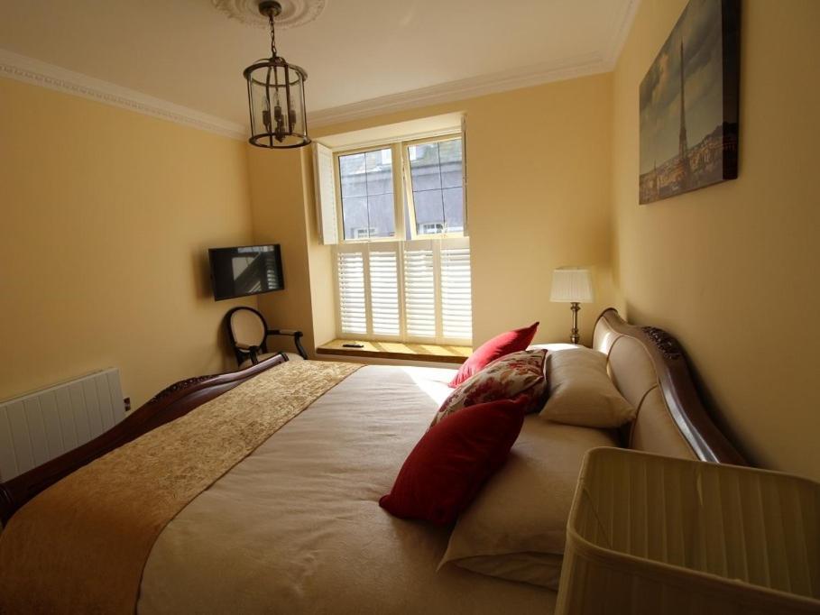 Ferienwohnung The Post House Kinsale Exterior foto