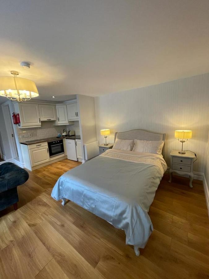 Ferienwohnung The Post House Kinsale Zimmer foto